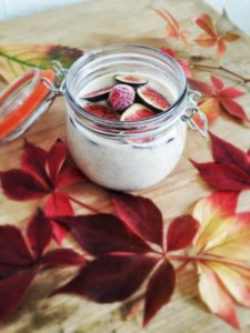 Veganes Oatmeal mit Feigen