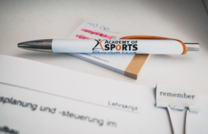 Kugelschreiber der Academy of Sports, Fachtrainer für Ausdauersport, Weiterbildung Sport, Ausbildung Laufen